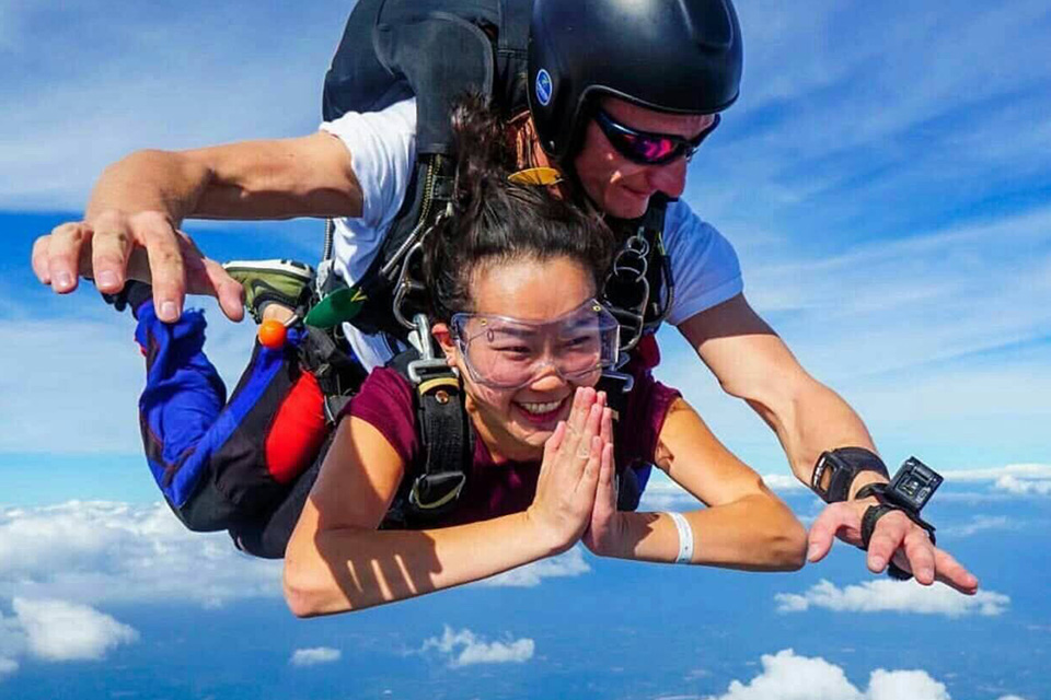 Girl Naked Skydiving – Telegraph